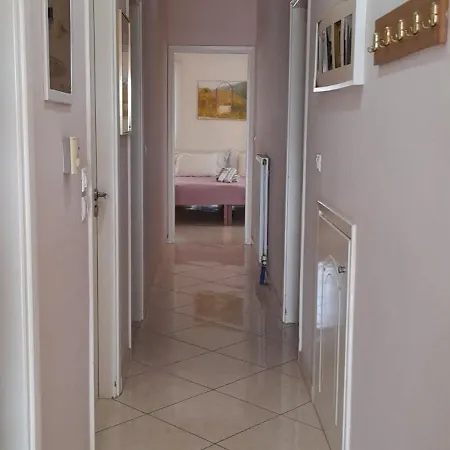 Seabreeze Apartment